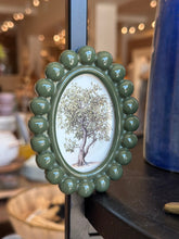 Load image into Gallery viewer, Magnetic Bobbin Frame
