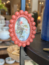 Load image into Gallery viewer, Magnetic Bobbin Frame
