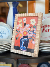 Load image into Gallery viewer, Rubberwood Scalloped Frames with Prints
