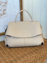 Load image into Gallery viewer, Lune Handbag

