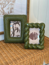 Load image into Gallery viewer, Green Resin Photo Frames
