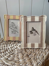 Load image into Gallery viewer, 4x6 Distressed Striped Photo Frames
