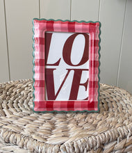 Load image into Gallery viewer, Scalloped Plaid Photo Frames
