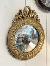 Load image into Gallery viewer, Gold Garland Mirror
