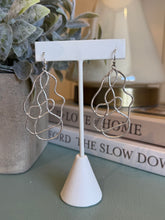 Load image into Gallery viewer, Abstract Dangly Earings
