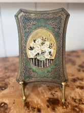 Load image into Gallery viewer, Decorative Floral Wall Plaques
