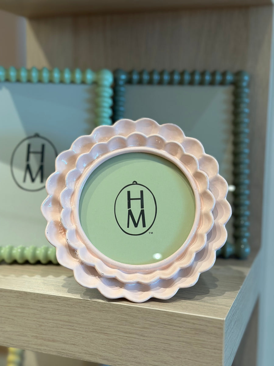 Round Ruffled Photo Frame – Modern Cottage Tulsa, OK