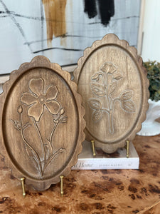 Scalloped Oval Wood Wall Decor