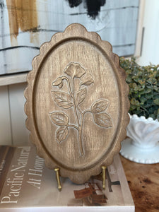 Scalloped Oval Wood Wall Decor