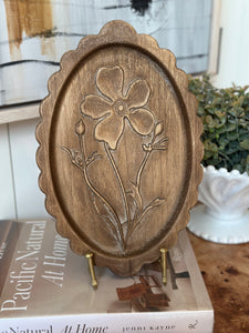 Scalloped Oval Wood Wall Decor