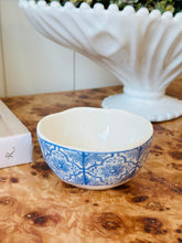 Load image into Gallery viewer, Stoneware Patterened Finger Bowls
