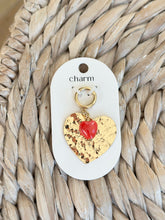 Load image into Gallery viewer, Large Gold Heart Charm
