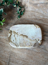 Load image into Gallery viewer, Natural Marble Soap Dish
