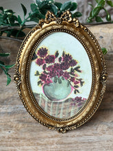 Load image into Gallery viewer, Resin Gold Finished Photo Frames
