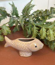 Load image into Gallery viewer, Stoneware Mini Fish Pot
