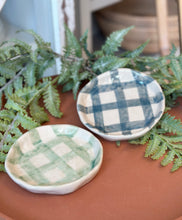 Load image into Gallery viewer, Plaid Stoneware Dish
