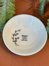 Load image into Gallery viewer, Mini White Wobbly Bowls
