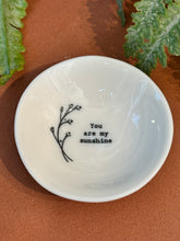 Load image into Gallery viewer, Mini White Wobbly Bowls
