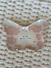 Load image into Gallery viewer, Butterfly Decoupage Plates
