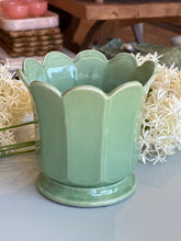 Load image into Gallery viewer, Maline Pedestal Pots
