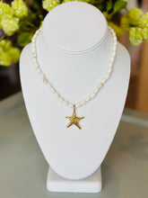 Load image into Gallery viewer, Oval Beaded Starfish Necklace
