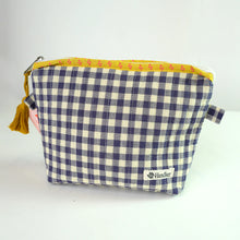 Load image into Gallery viewer, Handker Quilted Zipper Pouches
