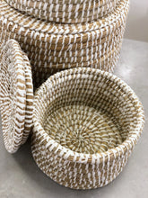 Load image into Gallery viewer, Cream and Natural Lidded Basket
