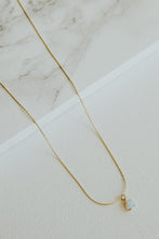 Load image into Gallery viewer, 18K Opal Necklace
