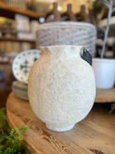 Load image into Gallery viewer, Natural Paper Mache Scalloped Vase
